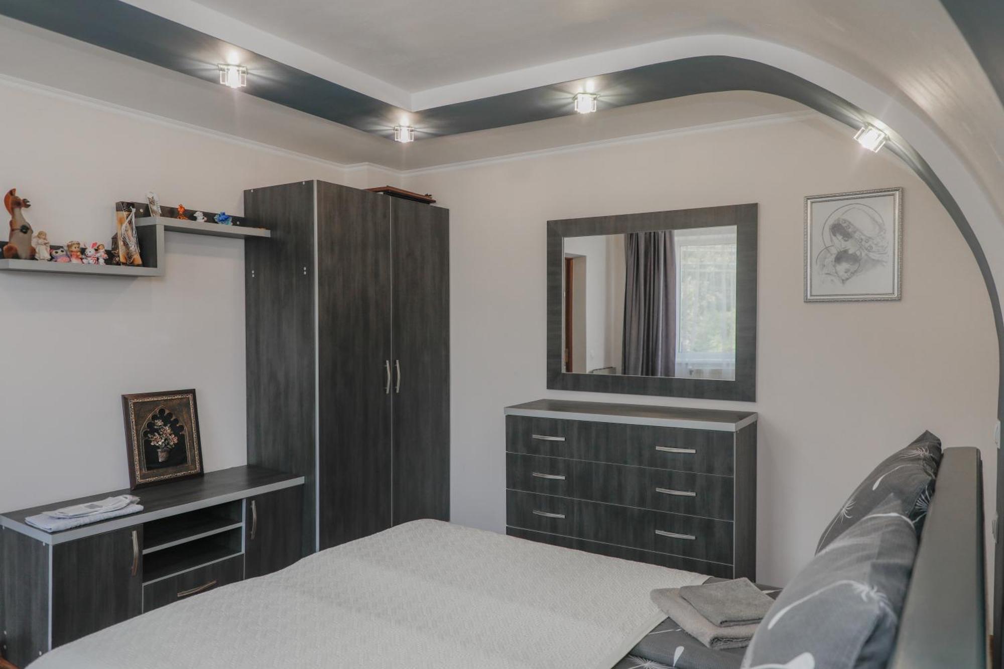 Фенікс Hotel Yaremche Luaran gambar