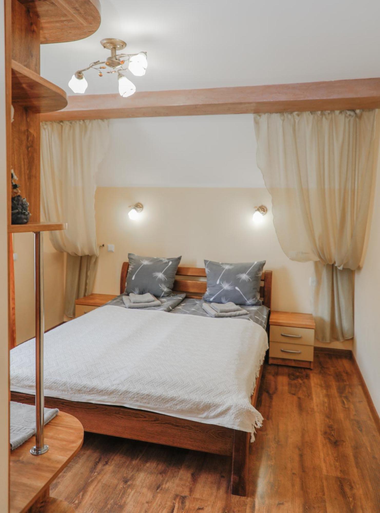 Фенікс Hotel Yaremche Luaran gambar