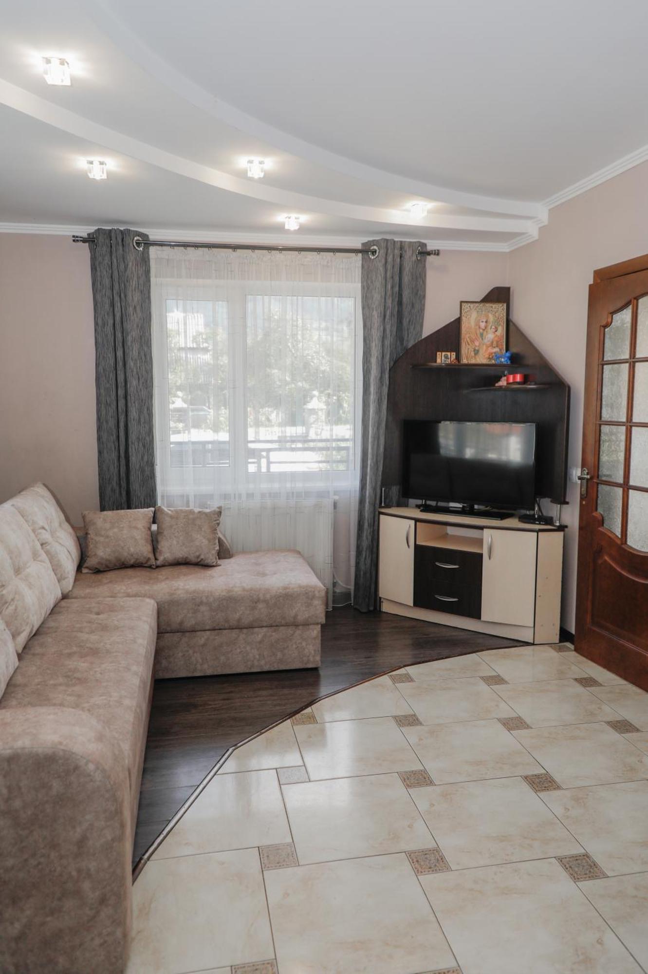 Фенікс Hotel Yaremche Luaran gambar