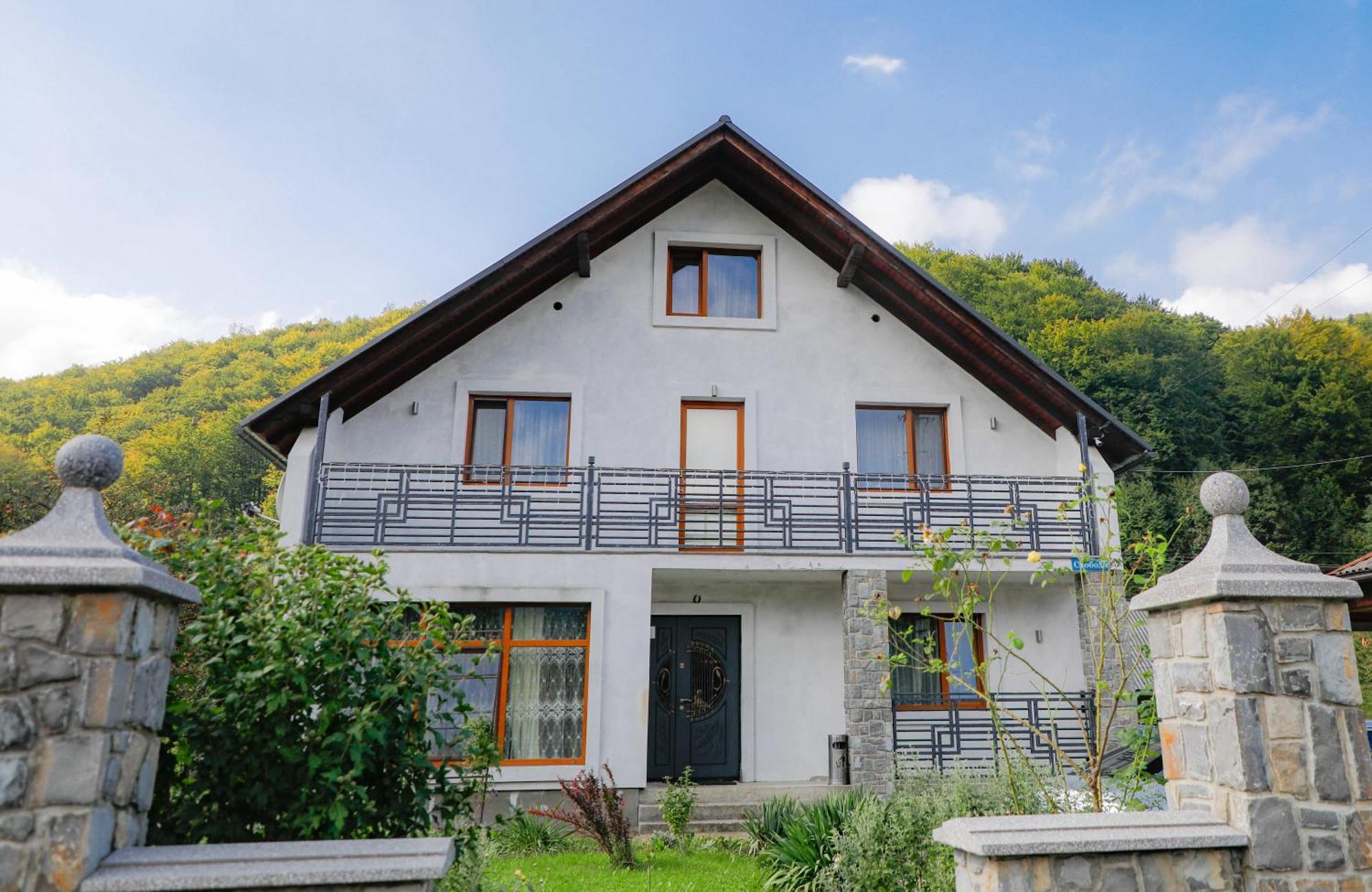 Фенікс Hotel Yaremche Luaran gambar