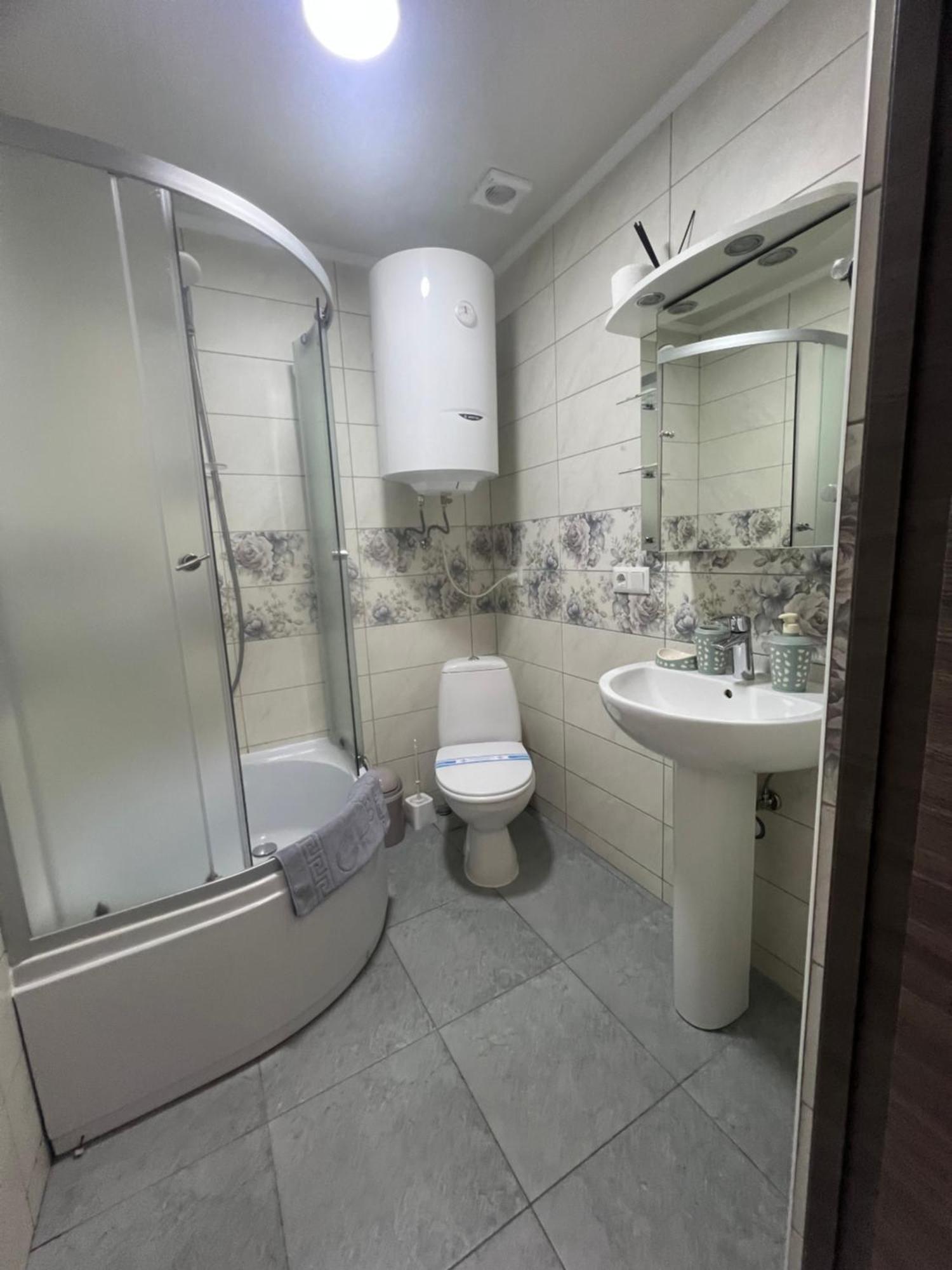 Фенікс Hotel Yaremche Luaran gambar
